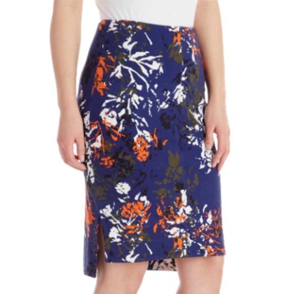 Lysse’ Brogan Pencil Skirt (Palm print)